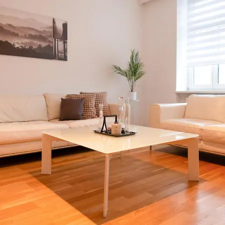 Apartman Luxury Near Vienna & Scs *