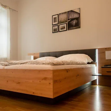 Luxury Near Vienna & Scs *