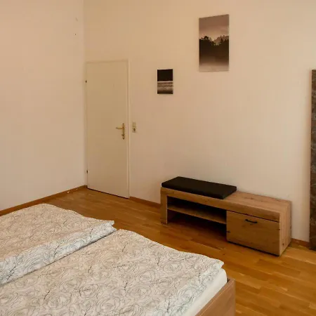 Luxury Near Vienna & Scs *