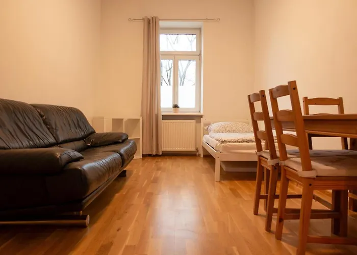 Апартаменты Luxury Near Vienna & Scs *