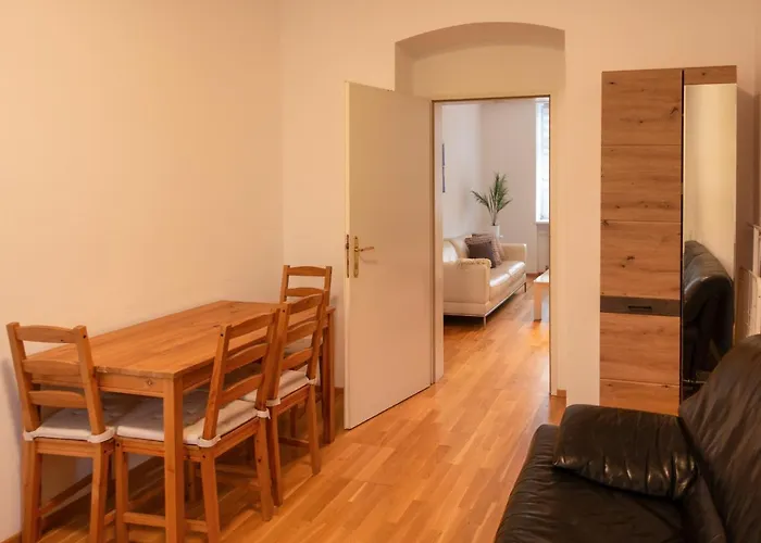 Luxury Near Vienna & Scs Lägenhet Vösendorf