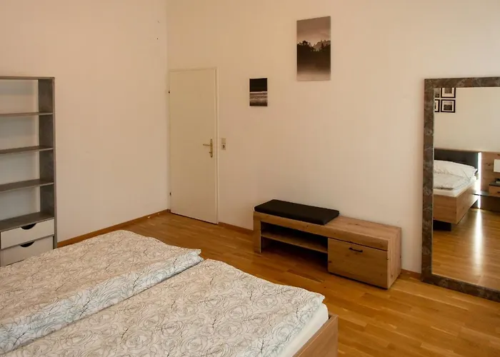 Luxury Near Vienna & Scs *