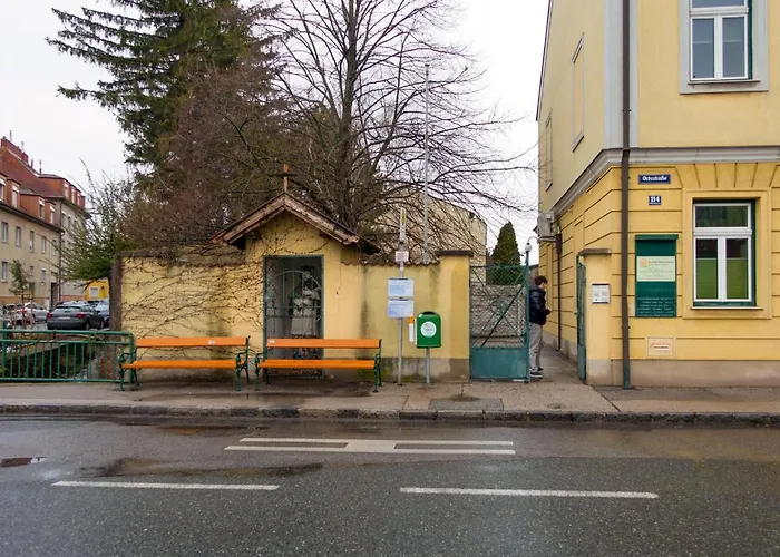 Апартаменты Luxury Near Vienna & Scs